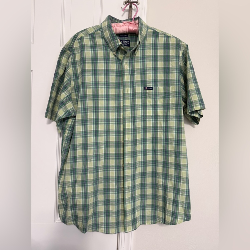 Chaps Men's Green Plaid Short Sleeve Button-Down Shirt - Light & Dark Green